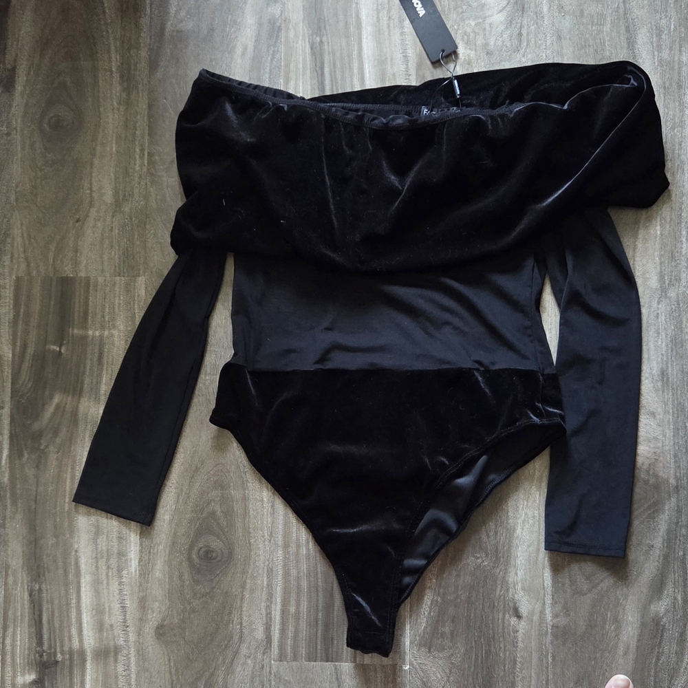 Fashion Nova Black Velvet And Sheer Bodysuit